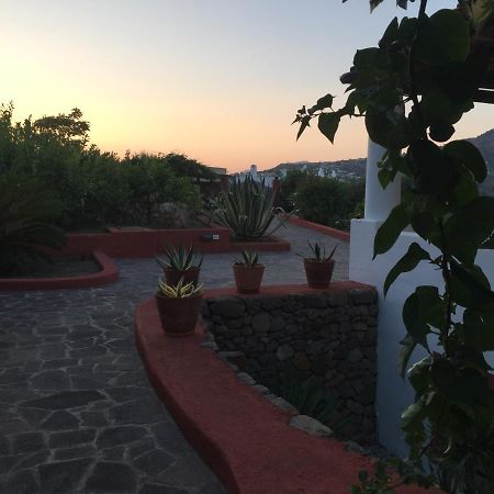Casa Marta Apartment Липари Екстериор снимка