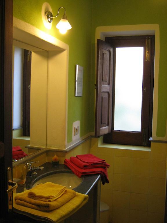 Casa Marta Apartment Липари Стая снимка