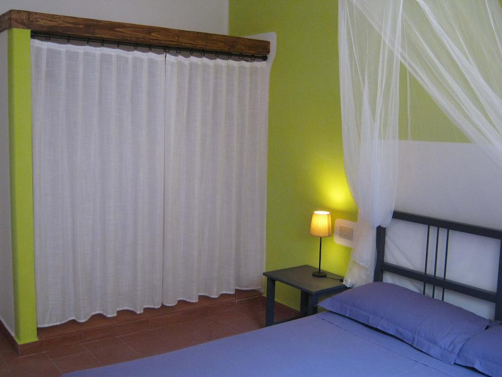 Casa Marta Apartment Липари Стая снимка